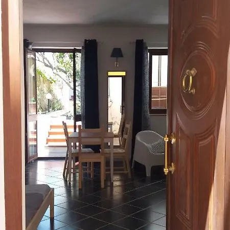 Casa Annina アパート
