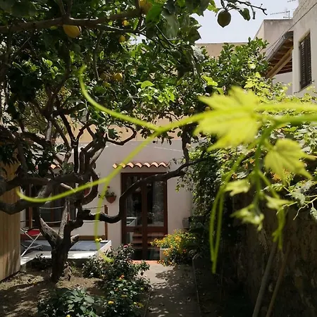 Casa Annina アパート